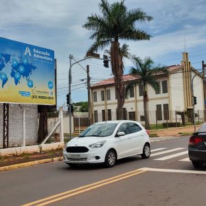 228 - Av. Capital c/ Rua Itaúm - esquina Igreja