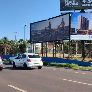 258 - Av. Ernesto Geisel – frente Shopping Norte Sul Plaza (Centro Comunitário) 02