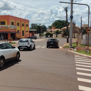 369 - Av. Ministro João Arinos - R. Afonso Lino Barbosa - Próx a Old Sheep