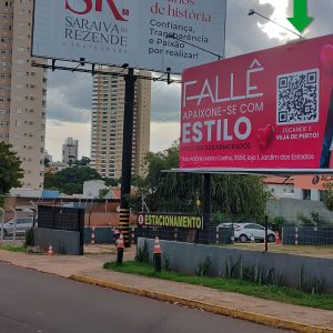 386 - Av. Ricardo Brandão com Av. Arquiteto Rubens Gil de Camilo 01 Bairro/ Centro