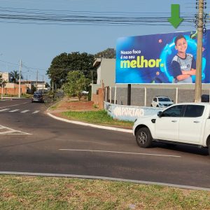 212 - Av. Hiroshima - (Rotatoria Lava Jato) - 01